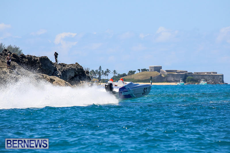Around-The-Island-Power-Boat-Race-Bermuda-August-14-2016-257