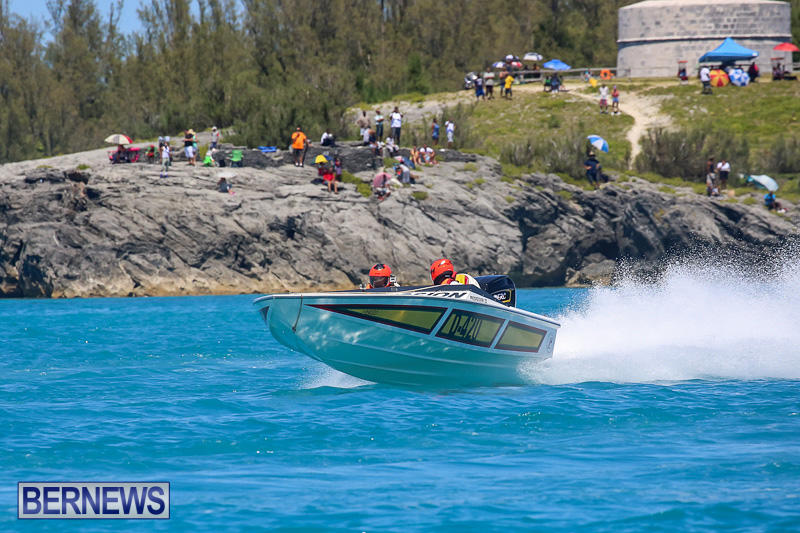 Around-The-Island-Powerboat-Race-Bermuda-August-14-2016-114