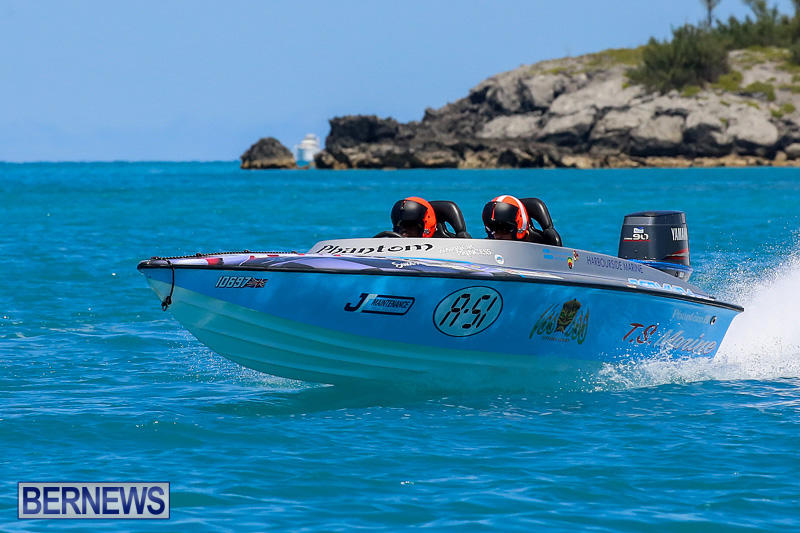 Around-The-Island-Powerboat-Race-Bermuda-August-14-2016-54