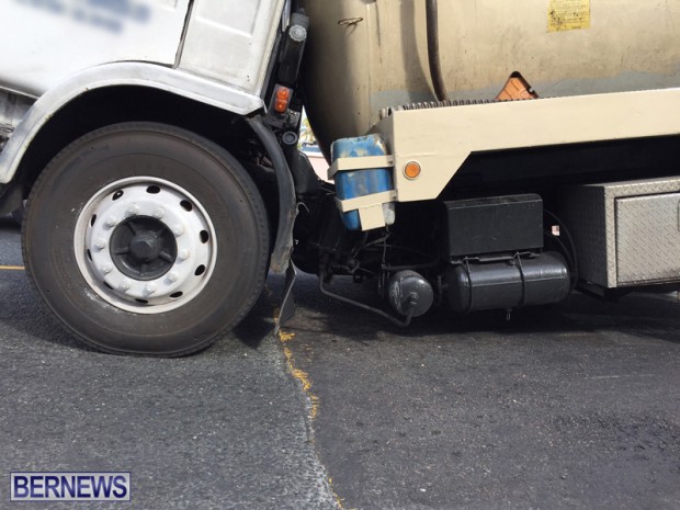stuck truck in Flatts nov-2016 (1)