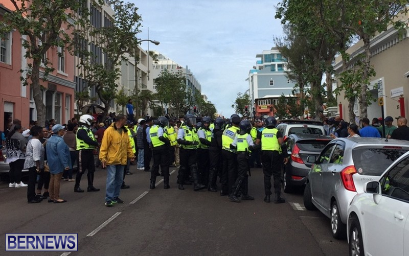 riot-police-at-protest-dec-2-2016-7