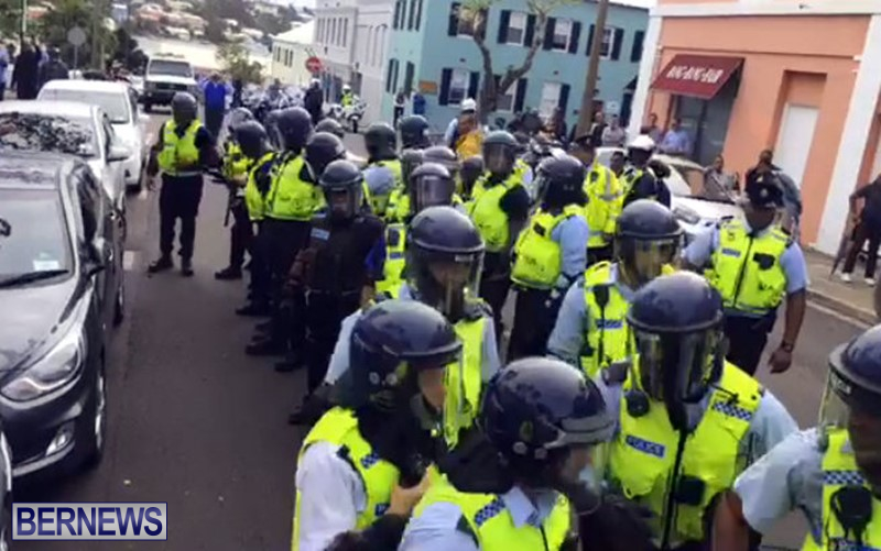 riot-police-at-protest-dec-2-2016-8