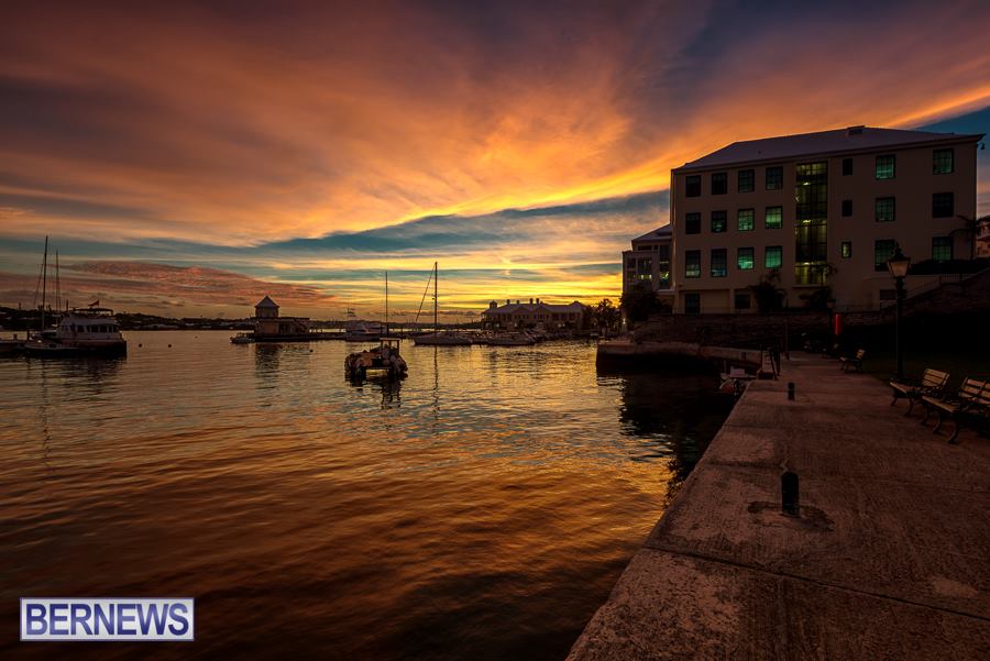 336-A-beautiful-Bermuda-sunset-down-at-Barrs-Bay-Park