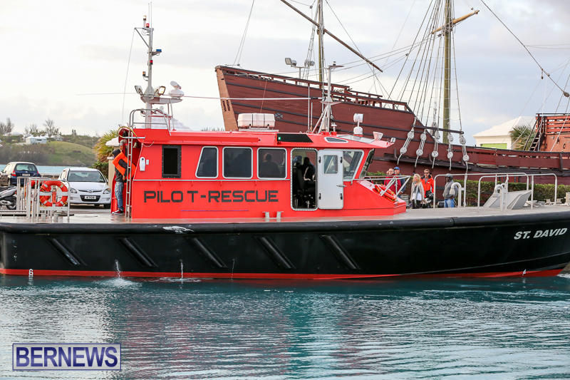 Rescued At Sea Ninah Crew Return Home Bermuda - Pilot Boat St David, January 20 2017 (4)