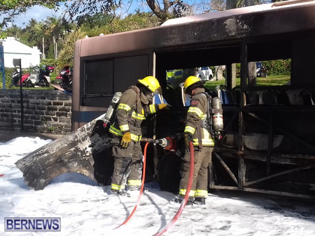 Bus Fire Bermuda March 7 2017 (1)