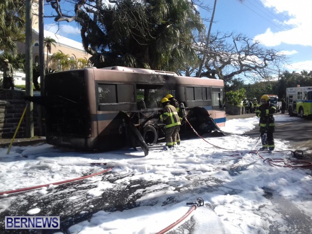 Bus Fire Bermuda March 7 2017 (3)