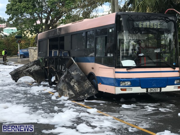 Bus Fire Bermuda March 7 2017 (8)