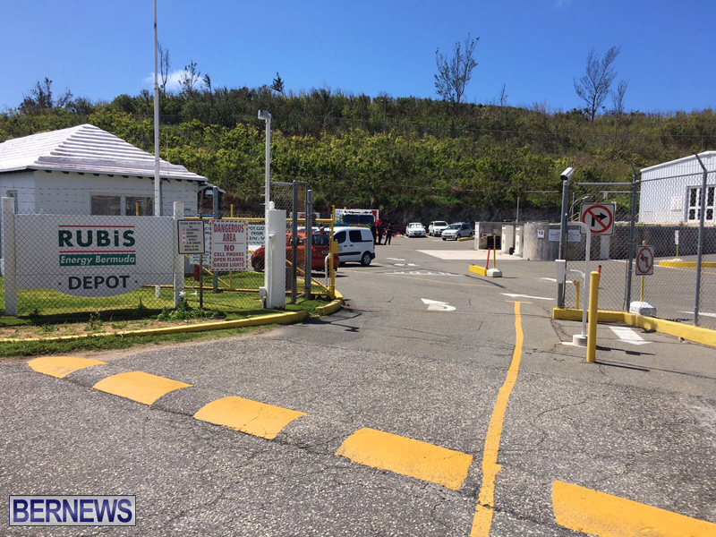 Fire Service at Rubis Ferry Reach Bermuda March 28 2017 (2)