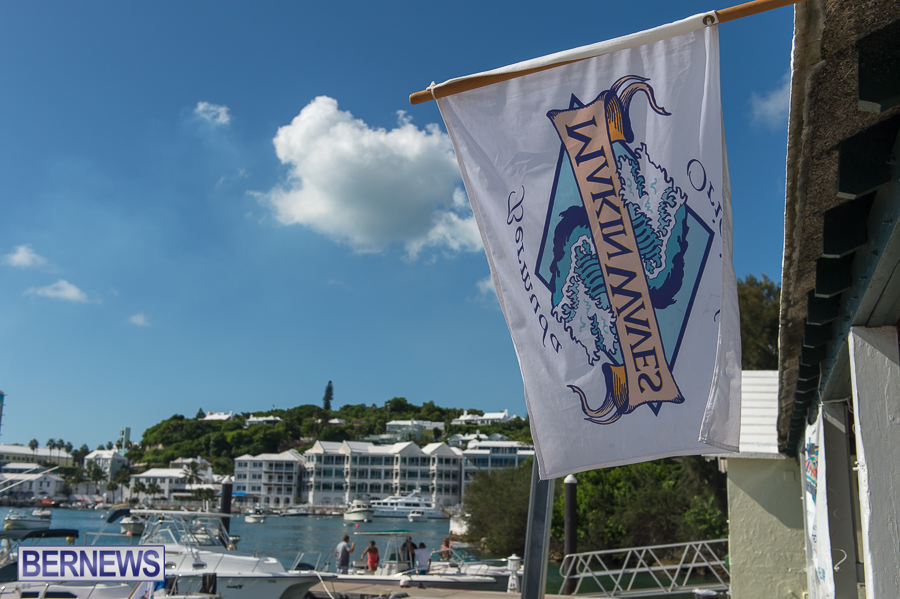 Makin-Waves-Lobster-Tournament-Bermuda-2014-04