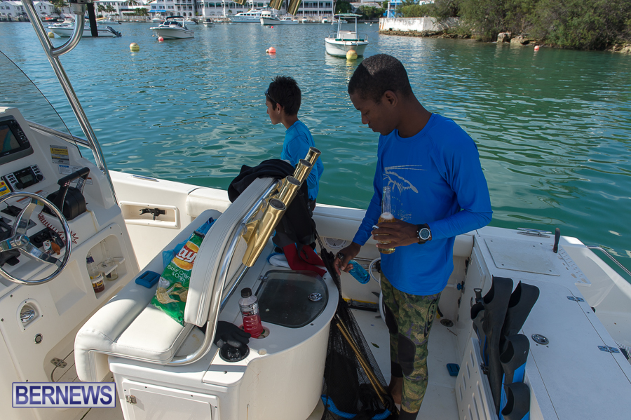 Makin-Waves-Lobster-Tournament-Bermuda-2014-06