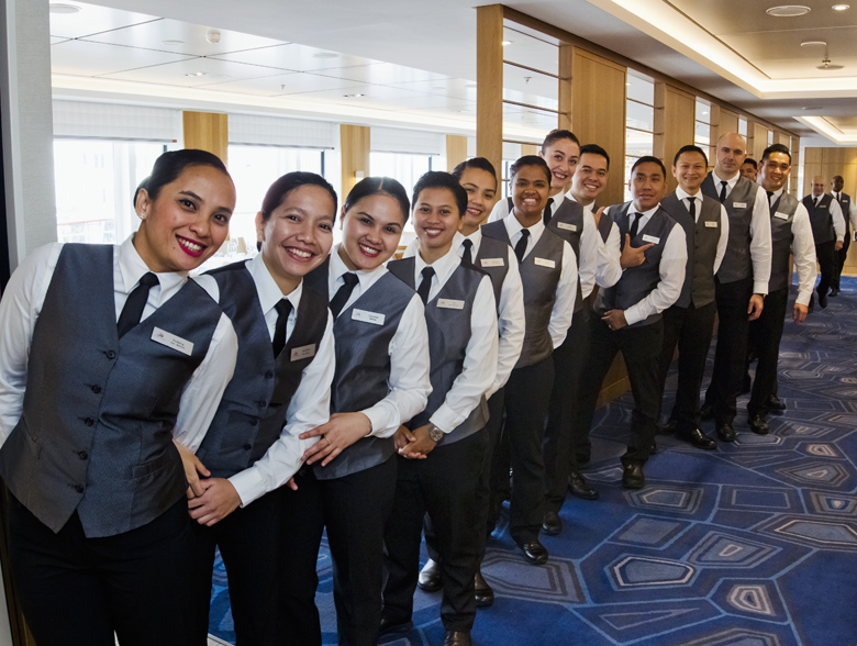 viking cruises crew