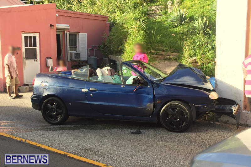 car collision Bermuda Nov 18 2017 (3)