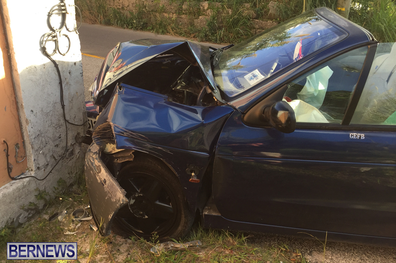 car collision Bermuda Nov 18 2017 (5)