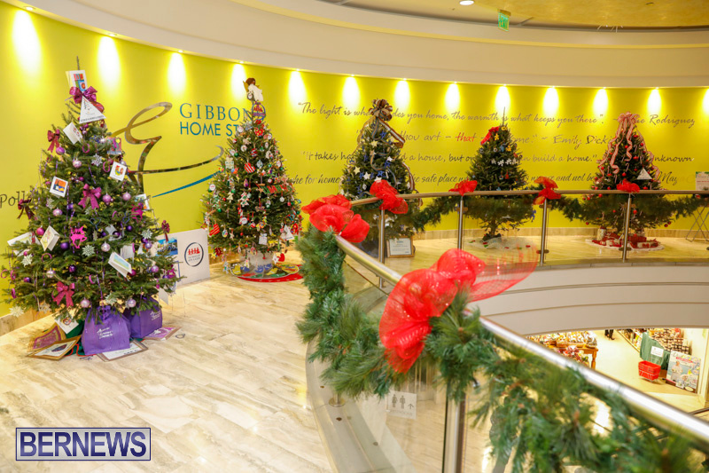 Charity-Christmas-Tree-Event-Washington-Mall-Bermuda-December-11-2017-4486