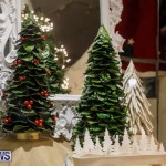 Hamilton Storefronts Christmas Decorations Lights Bermuda, December 22 2017-7609
