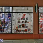 Hamilton Storefronts Christmas Decorations Lights Bermuda, December 22 2017-7705
