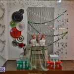 Hamilton Storefronts Christmas Decorations Lights Bermuda, December 22 2017-7769