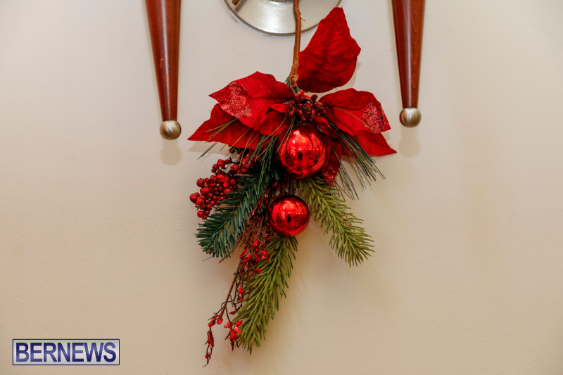 Sylvia-Richardson-Care-Facility-Christmas-Decorations-Bermuda-December-20-2017-6558