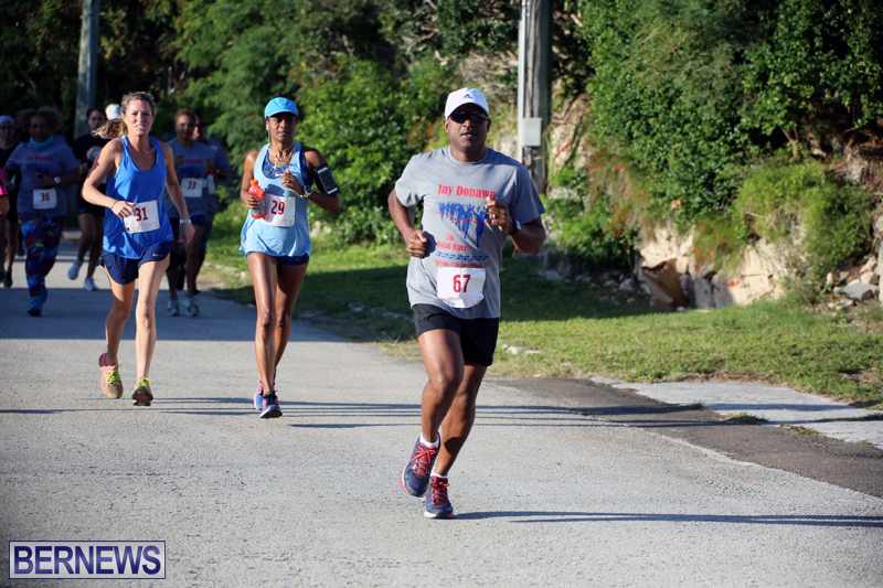 running-Bermuda-Dec-20-2017-9