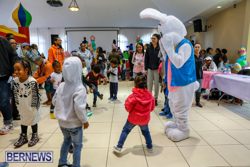 Premier’s-Annual-Children’s-Easter-Egg-Hunt-Bermuda-March-24-2018-5225