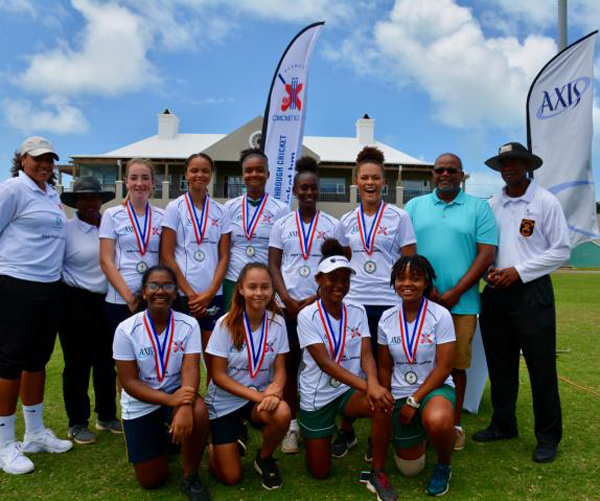 Axis Girls Middle School Cricket Bermuda June 2018 (2)