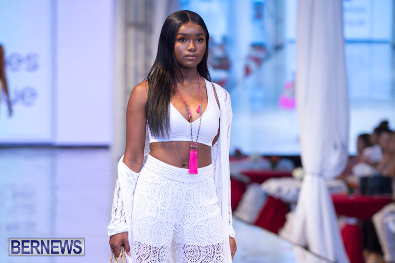 Bermuda-Fashion-Festival-Evolution-Retail-Show-July-8-2018-4948