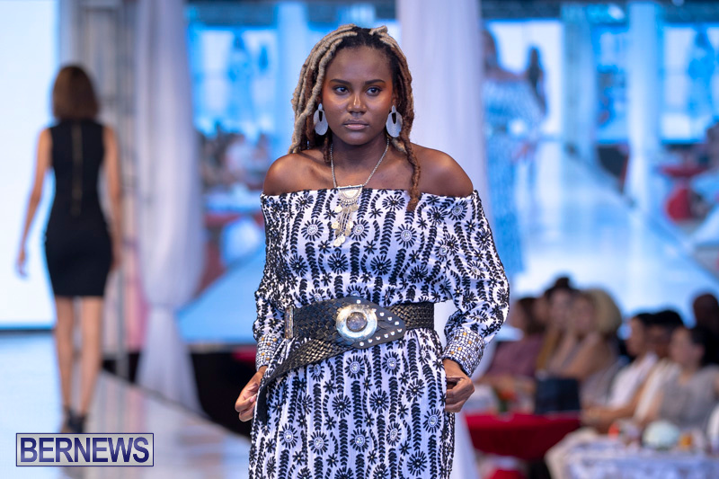 Bermuda-Fashion-Festival-Evolution-Retail-Show-July-8-2018-5212