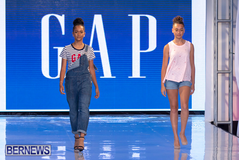 Bermuda-Fashion-Festival-Evolution-Retail-Show-July-8-2018-5253