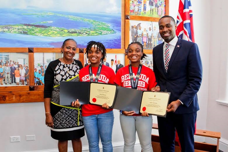 Bermuda Girls U-15 National Football Team certifications (16)