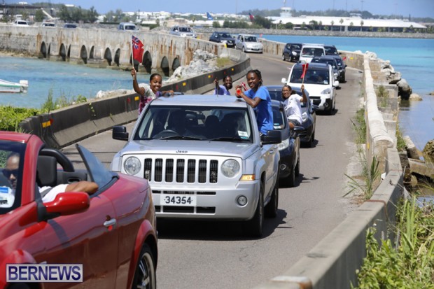 Bermuda U15 football team motorcade August 14 2018 (5)