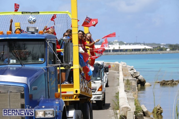 Bermuda U15 football team motorcade August 14 2018 (6)