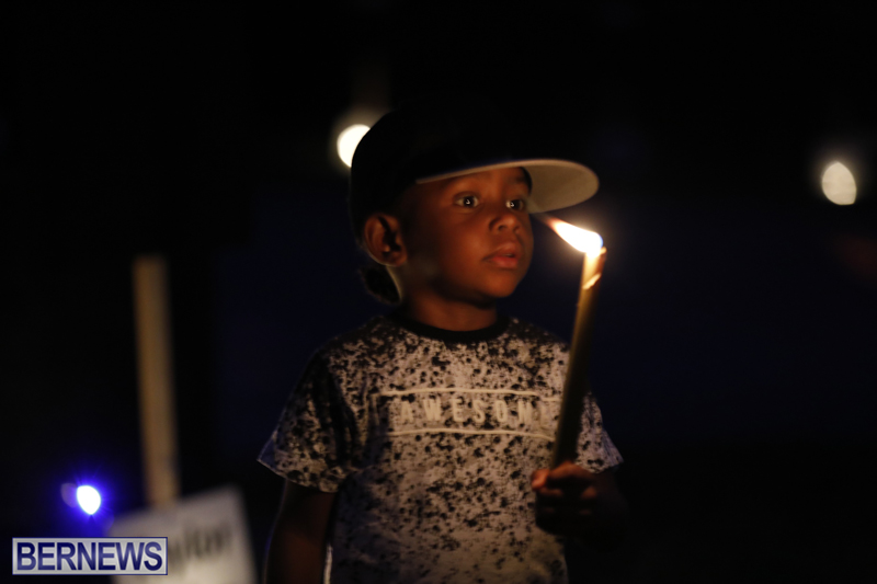 Candlelight Vigil Southampton Bermuda August 30 2018 (17)