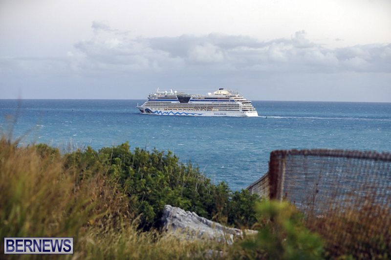 cruise ships arriving Bermuda Oct 31 2018 (17)