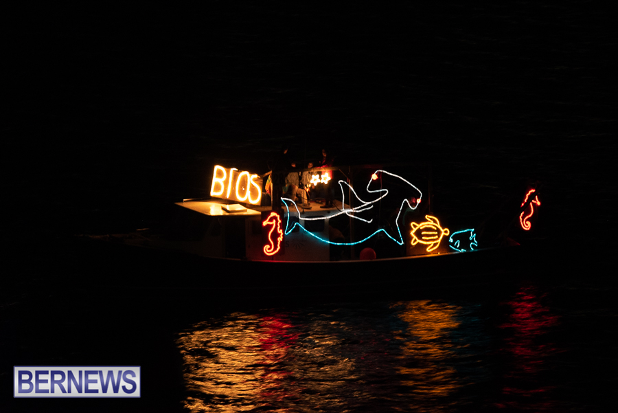 2018-Christmas-Boat-Parade-Hamilton-JM-30