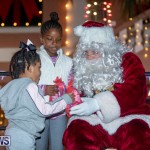 Santa Claus visits St. George’s Bermuda, December 1 2018-2247