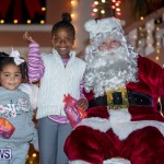 Santa Claus visits St. George’s Bermuda, December 1 2018-2249