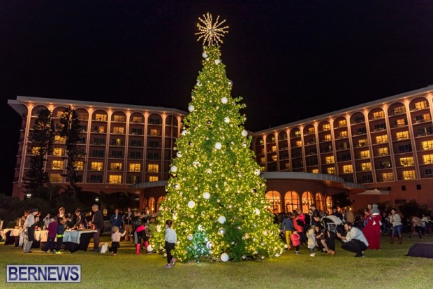 South P Tree Lighting 01DEC18 (41)