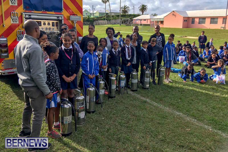 Bermuda Fire and Rescue Service demonstration at Elliot Primary School Careers Day, January 24 2019-53-5
