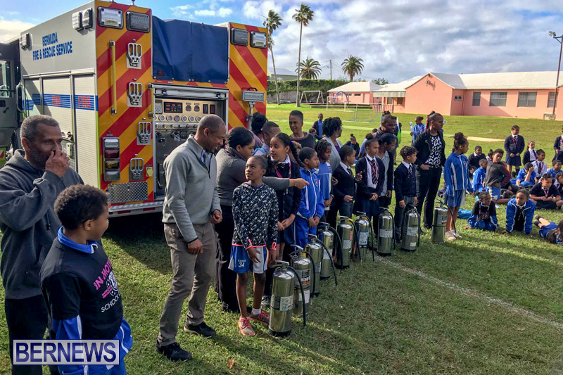 Bermuda Fire and Rescue Service demonstration at Elliot Primary School Careers Day, January 24 2019-53-9