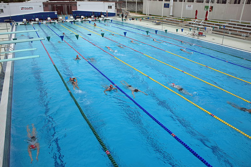 Photos: Canadian Swim Teams In Bermuda - Bernews