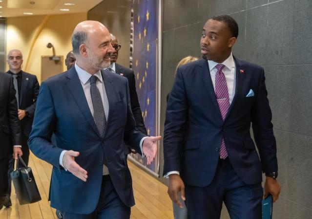 Premier David Burt meets with Pierre Moscovici Bermuda March 2019 (3)