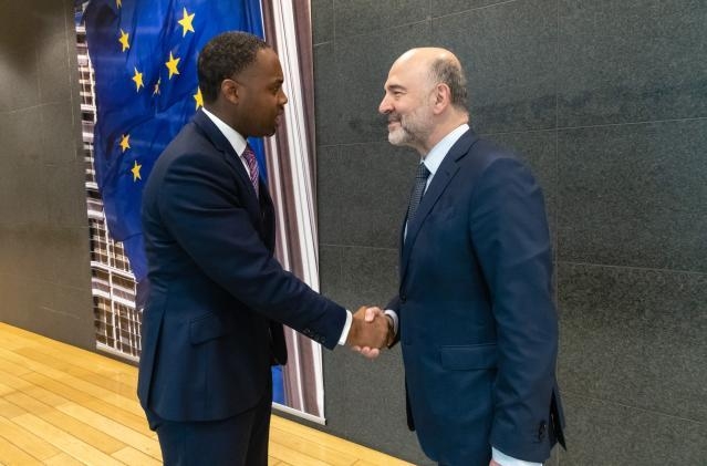 Premier David Burt meets with Pierre Moscovici Bermuda March 2019 (4)