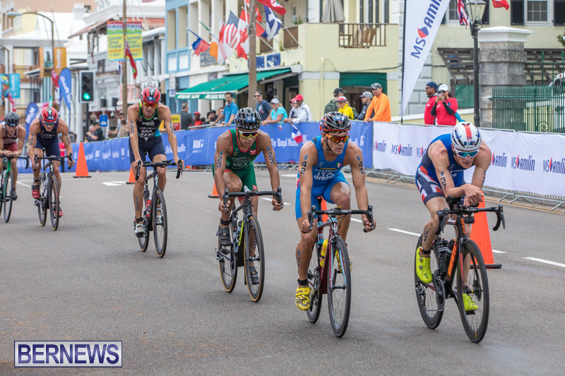 World-Triathlon-Bermuda-Elite-Men’s-Race-April-27-2019-12