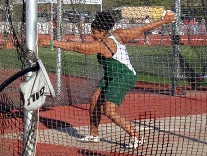 DeRosa Wins Jim Mize Invitational Discus Throw Bernews