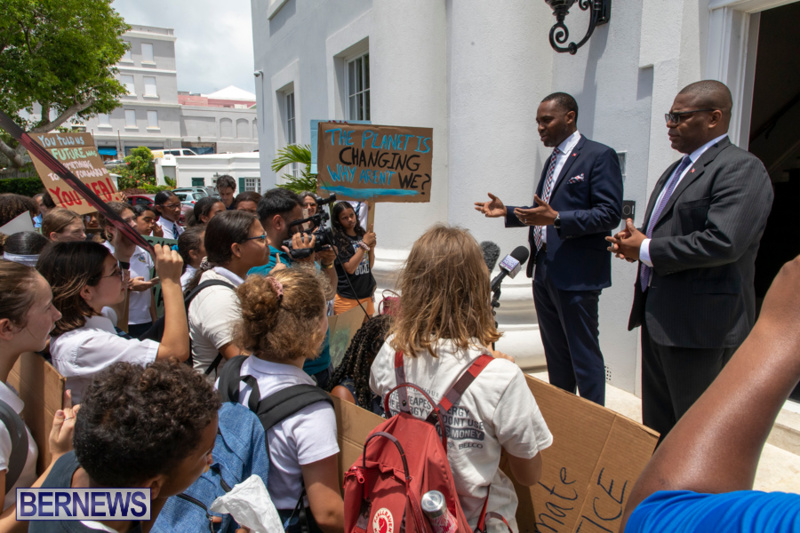 Future-Climate-Rally-and-School-Strike-Bermuda-June-14-2019-6579