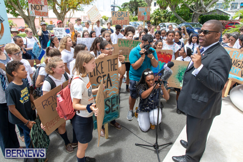 Future-Climate-Rally-and-School-Strike-Bermuda-June-14-2019-6643
