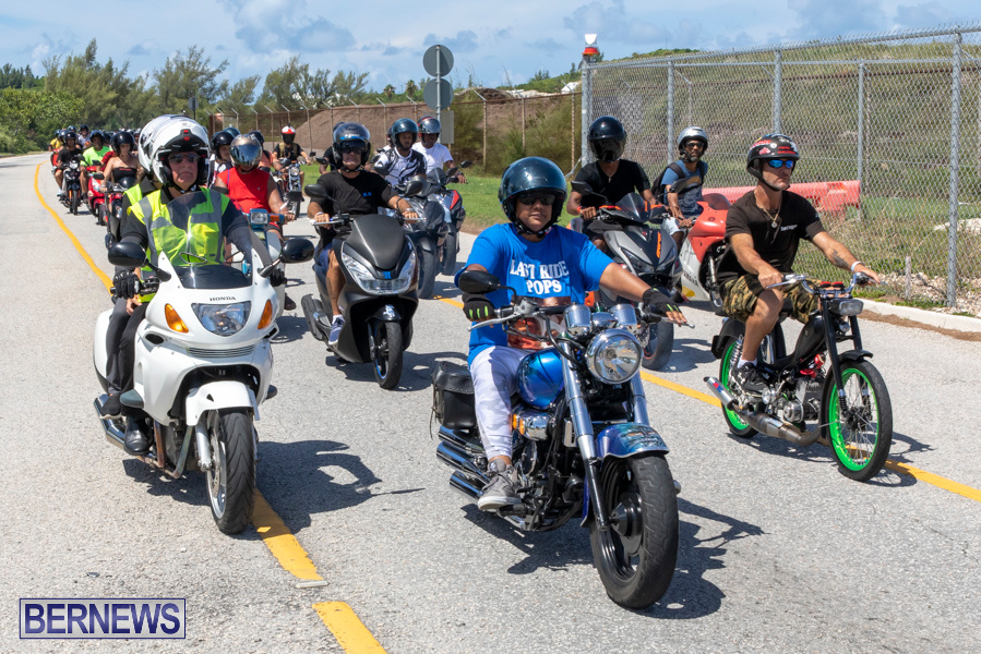 Scooter-Mart-Bermuda-Charge-Charity-Ride-Out-September-1-2019-4410