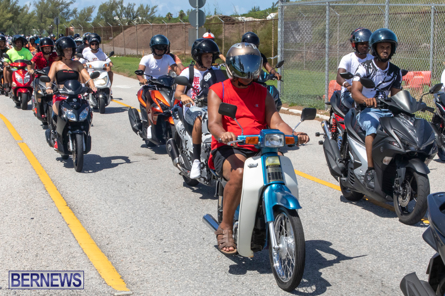 Scooter-Mart-Bermuda-Charge-Charity-Ride-Out-September-1-2019-4412