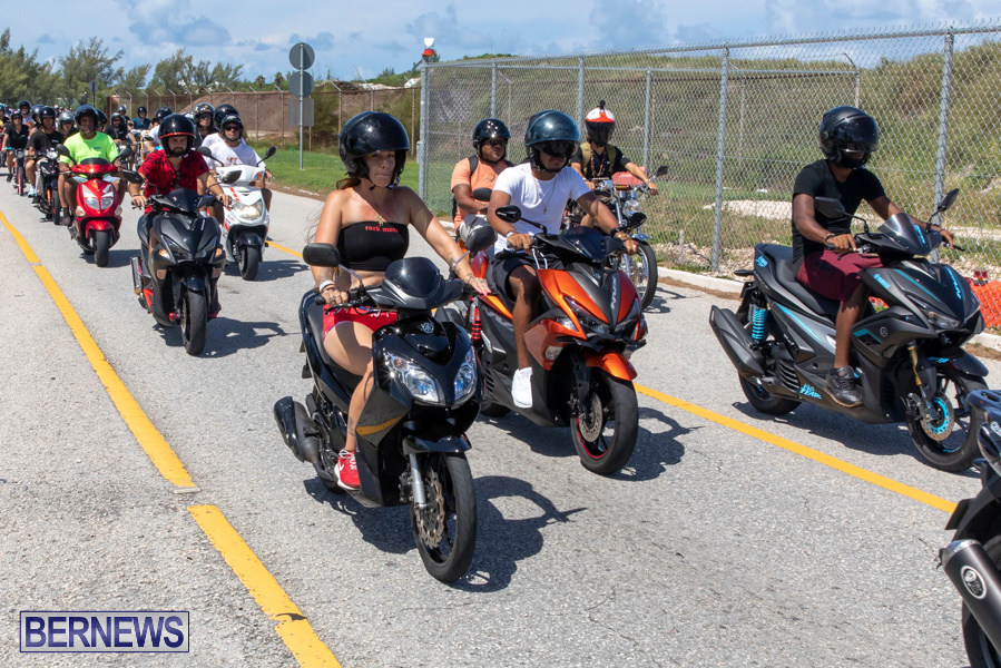 Scooter-Mart-Bermuda-Charge-Charity-Ride-Out-September-1-2019-4414