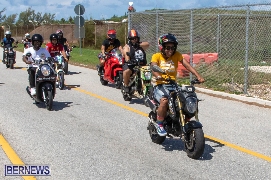 Scooter-Mart-Bermuda-Charge-Charity-Ride-Out-September-1-2019-4446
